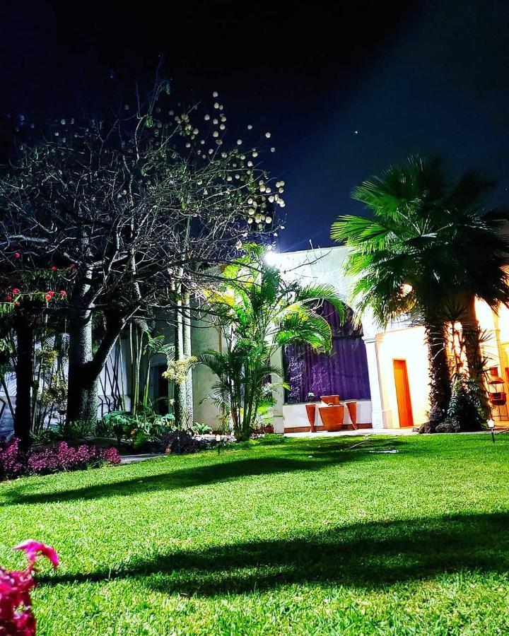 Tlaquepaque Pueblito Hotel กัวดาลาฮารา ภายนอก รูปภาพ